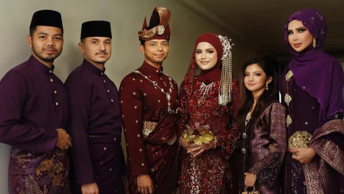 “Saya Mak Mentua Dari Syurga”, Rozita Che Wan Tak Mahu Campuri Rumah Tangga Anak 4 “Saya Mak Mentua Dari Syurga”, Rozita Che Wan Tak Mahu Campuri Rumah Tangga Anak