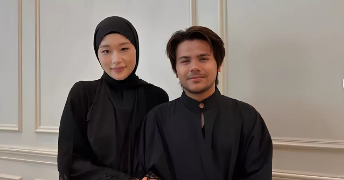 “Perkara Kecil Tapi Tujuh Tahun Masih Buat” Maryam Terharu Ryzal Konsisten Bentang Sejadah 4 “Perkara Kecil Tapi Tujuh Tahun Masih Buat” Maryam Terharu Ryzal Konsisten Bentang Sejadah