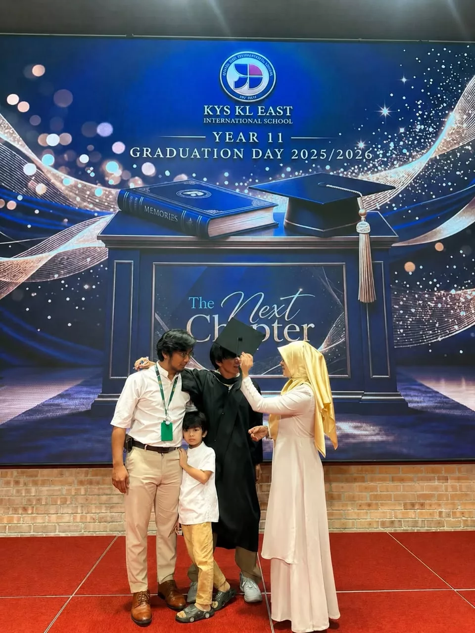 Anak Tamat IGCSE Usia 15 Tahun, Dr Azu Dedah Strategi Pendidikan Sejak Kecil 5 Anak Tamat IGCSE Usia 15 Tahun, Dr Azu Dedah Strategi Pendidikan Sejak Kecil