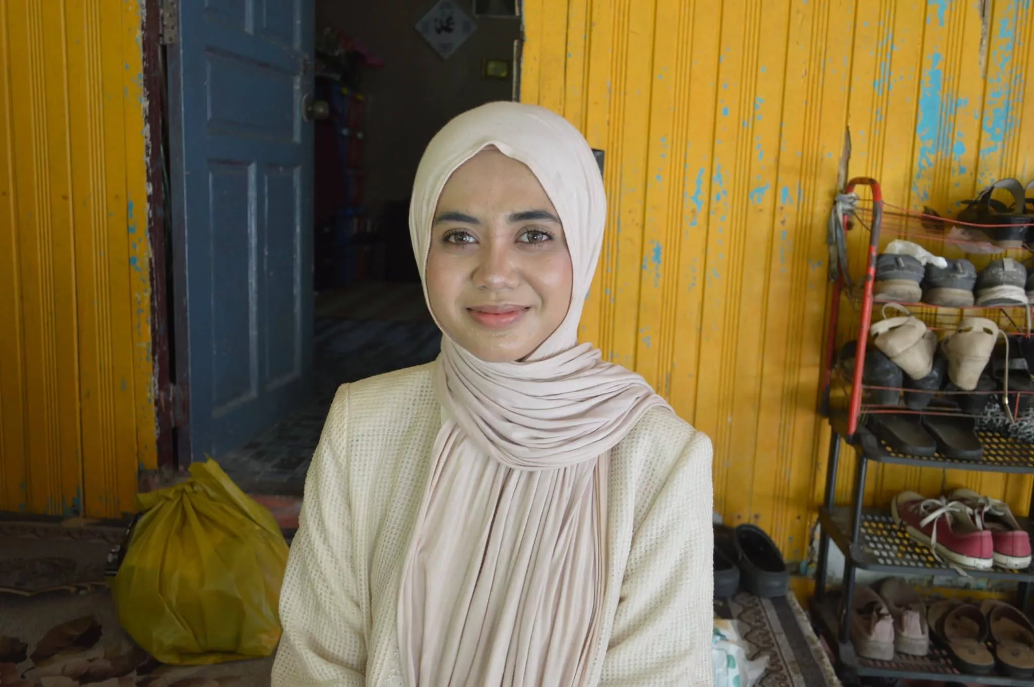 Dibesarkan Datuk Nenek Dalam Serba Kekurangan, Atiqah Raih PNGK 4.0 & Tajaan Penuh USM 2 Dibesarkan Datuk Nenek Dalam Serba Kekurangan, Atiqah Raih PNGK 4.0 & Tajaan Penuh USM