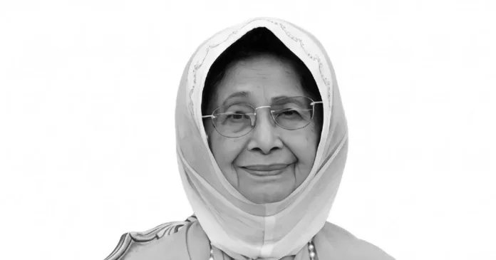 tun siti Hasmah