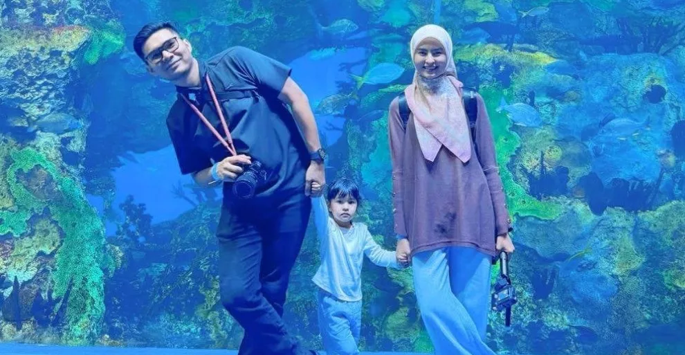 Wany Hasrita Tak Sangka Anak Perempuan Alami Angin Pasang, Terpaksa Jalani Pembedahan 3 Wany Hasrita Tak Sangka Anak Perempuan Alami Angin Pasang, Terpaksa Jalani Pembedahan