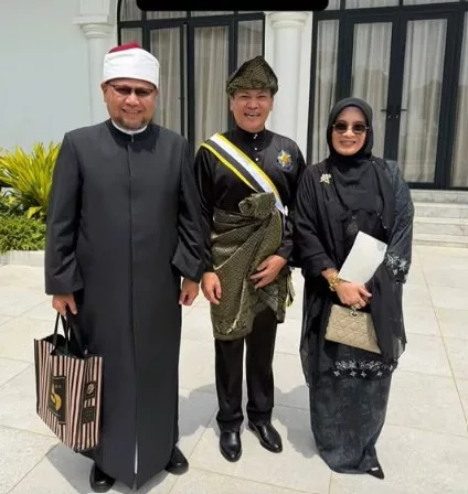 Ameng Spring Kini Bergelar Datuk, Terima Darjah Kebesaran Pahang